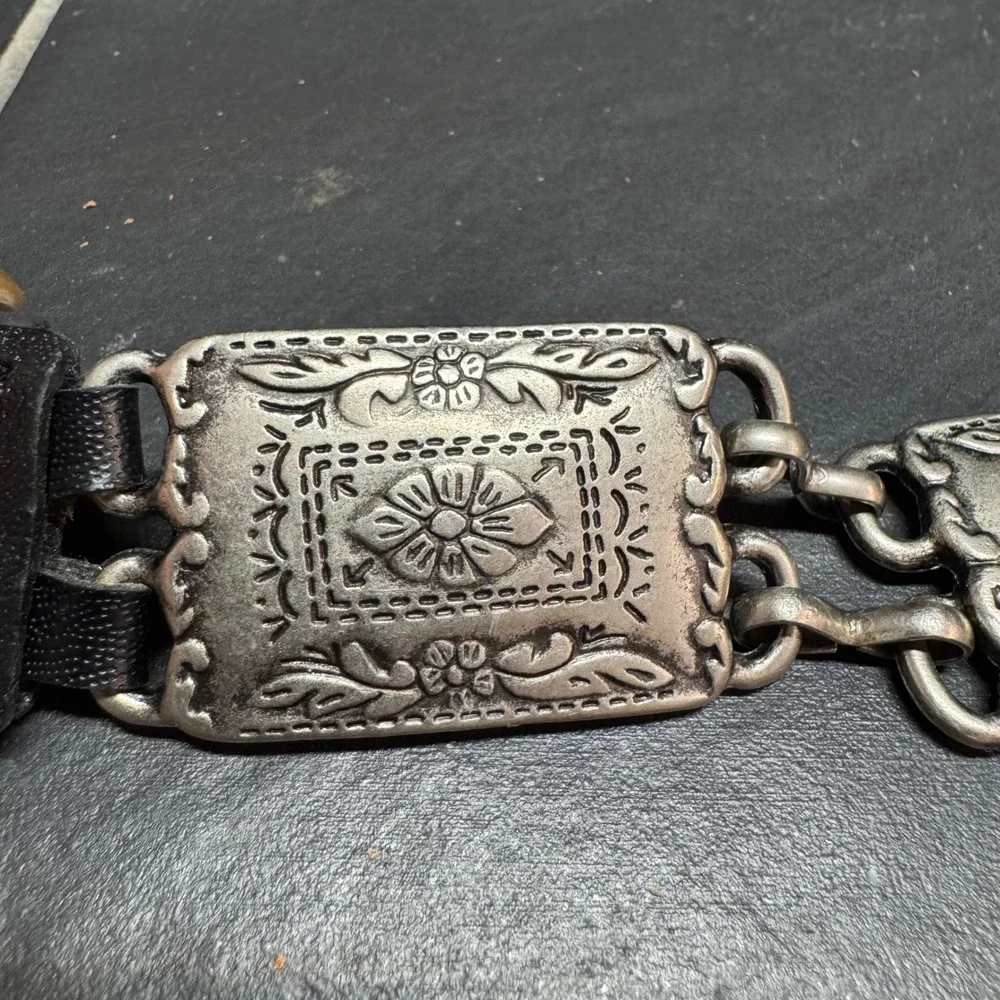 N/A western inspired